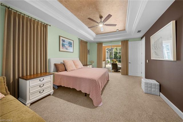 9780 Treasure Cay LN, Bonita Springs, FL 34135