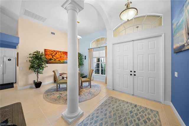 9780 Treasure Cay LN, Bonita Springs, FL 34135