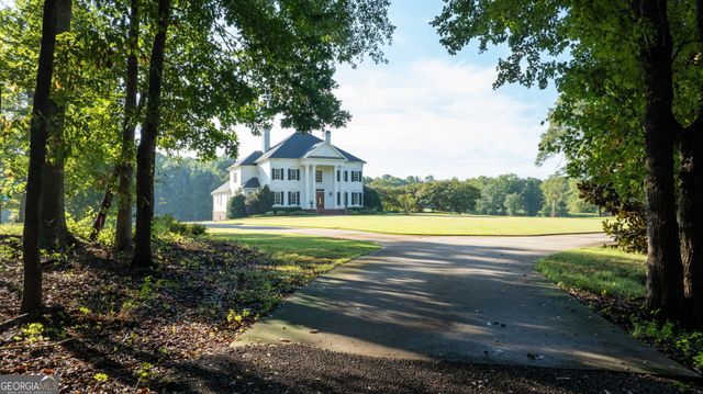 833 Hines Road, Moreland, GA 30259