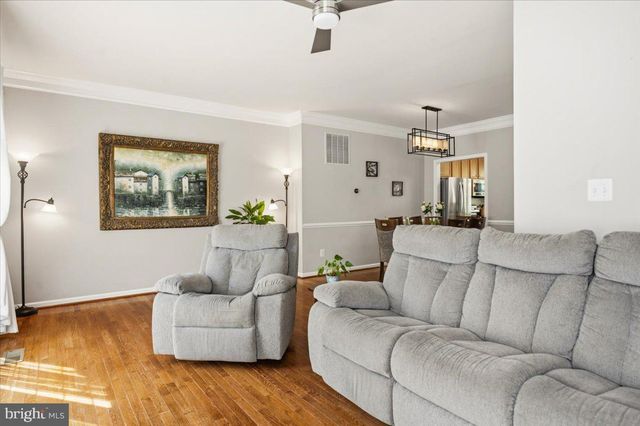 210 ELDER TER, Purcellville, VA 20132