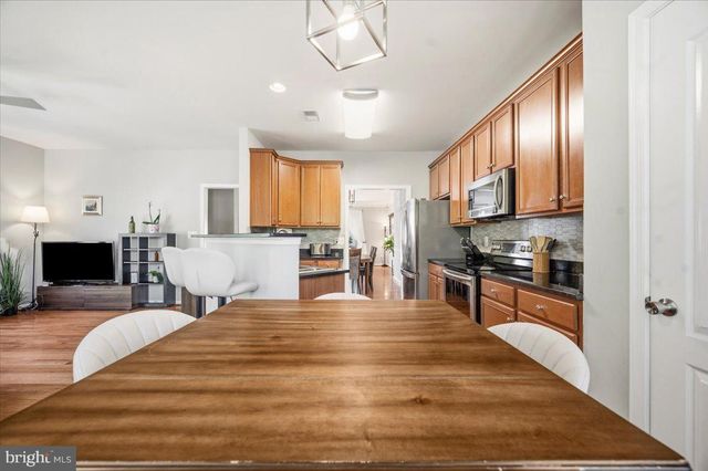 210 ELDER TER, Purcellville, VA 20132