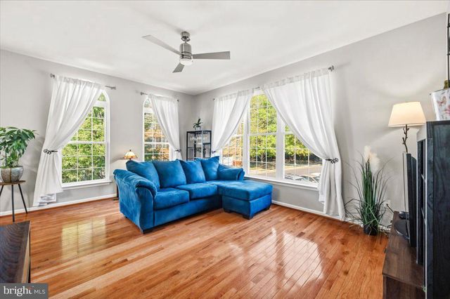 210 ELDER TER, Purcellville, VA 20132