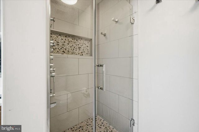 210 ELDER TER, Purcellville, VA 20132