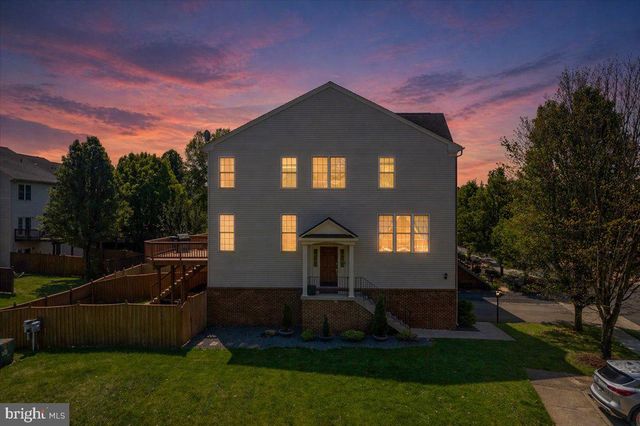 210 ELDER TER, Purcellville, VA 20132