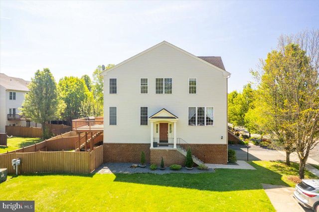 210 ELDER TER, Purcellville, VA 20132