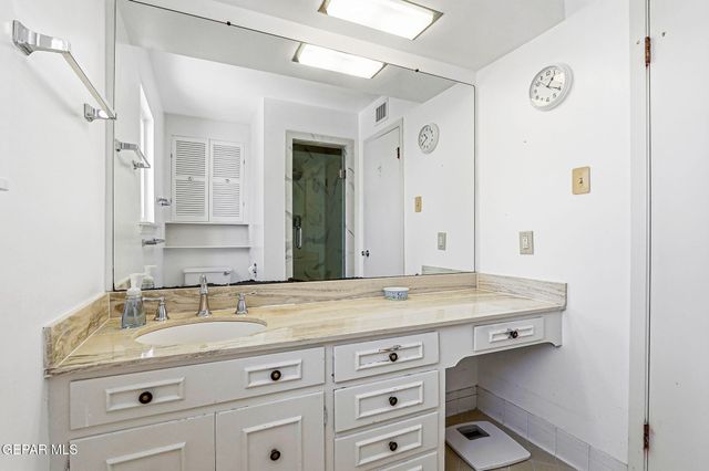 301 NORTHWIND Drive, El Paso, TX 79912