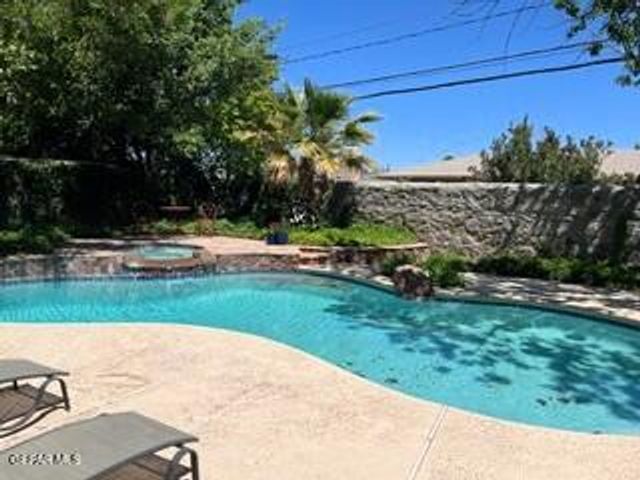 301 NORTHWIND Drive, El Paso, TX 79912