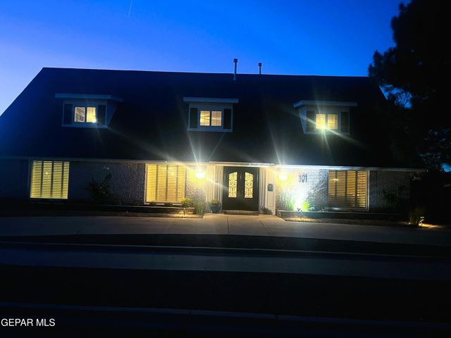 301 NORTHWIND Drive, El Paso, TX 79912