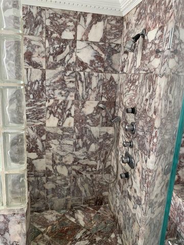 336 Scranton Avenue, Lynbrook, NY 11563