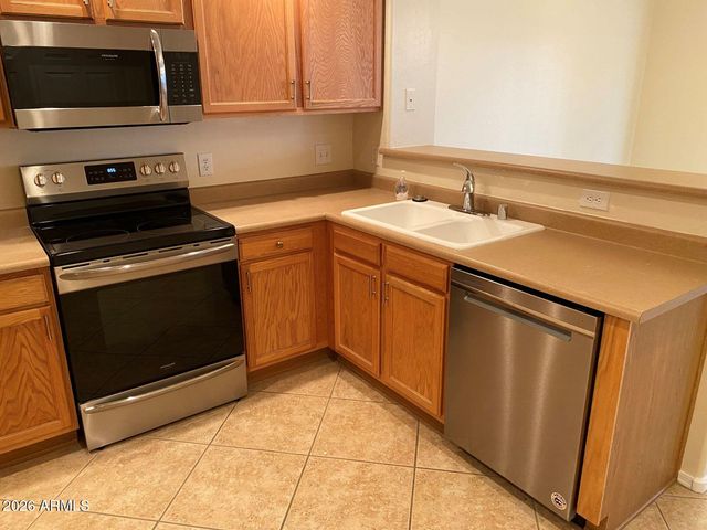 19700 N 76TH Street 2045, Scottsdale, AZ 85255