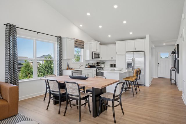 13085 13th Avenue N, Zimmerman, MN 55398