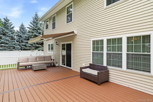 24 Whittier Boulevard, Poughkeepsie, NY 12603