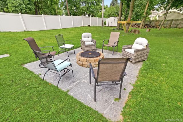 24 Whittier Boulevard, Poughkeepsie, NY 12603