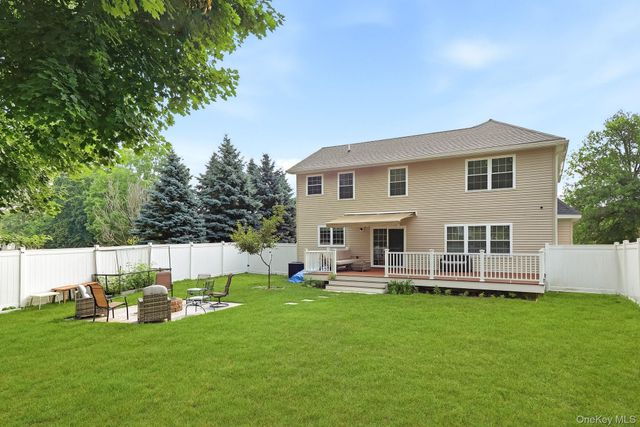 24 Whittier Boulevard, Poughkeepsie, NY 12603
