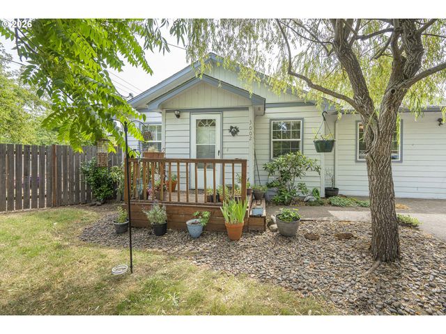 3002 BLUFF Ave, Salem, OR 97302