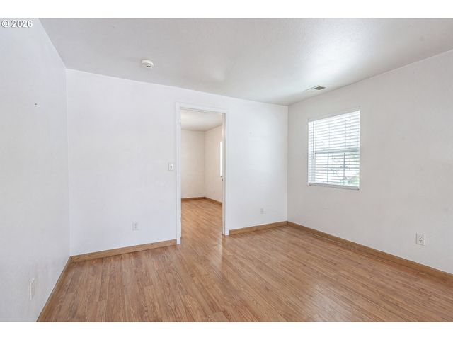 3002 BLUFF Ave, Salem, OR 97302