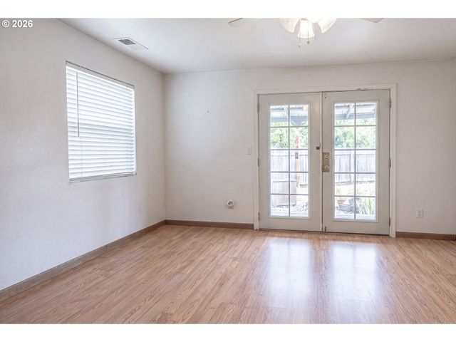 3002 BLUFF Ave, Salem, OR 97302