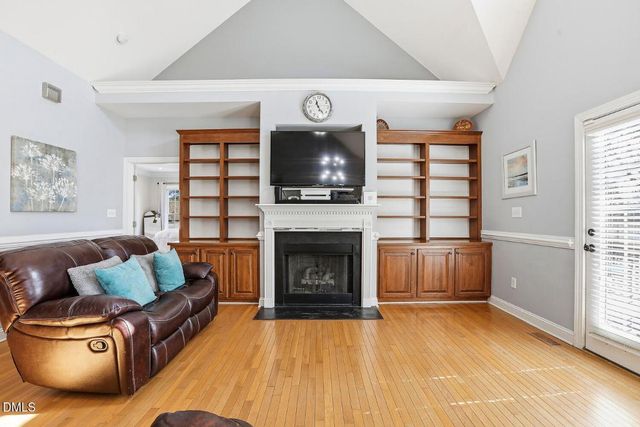 125 Dexterfield Drive, Fuquay Varina, NC 27526