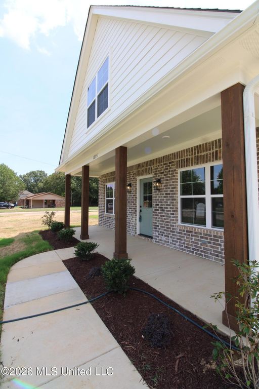 10351 Chateau Drive, Olive Branch, MS 38654 — photo 2