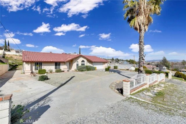 8458 Buckthorn, Hesperia, CA 92345