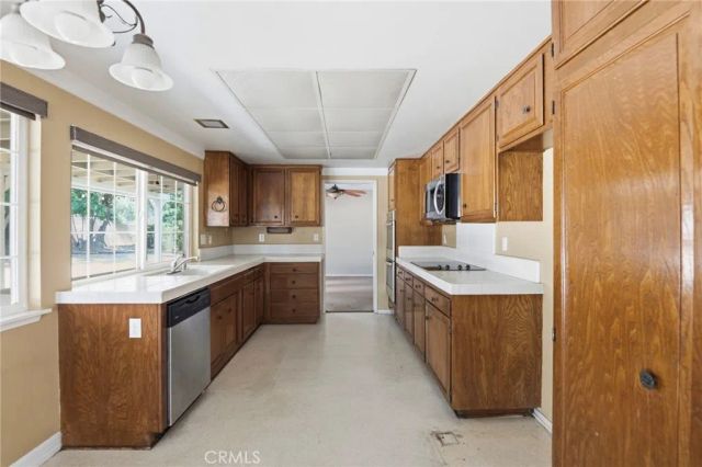 1541 Pinewood Place, La Habra, CA 90631