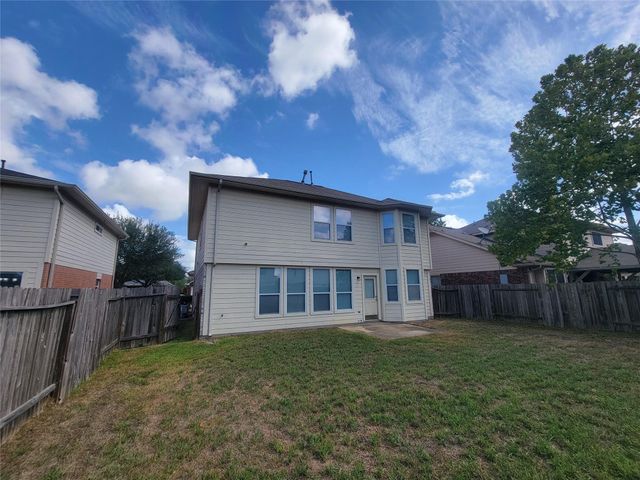 19207 Dillsbury Court, Katy, TX 77449