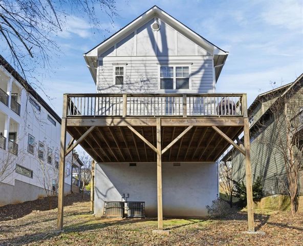 2010 Cambridge Avenue, Atlanta, GA 30337