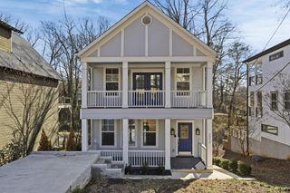2010 Cambridge Avenue, Atlanta, GA 30337