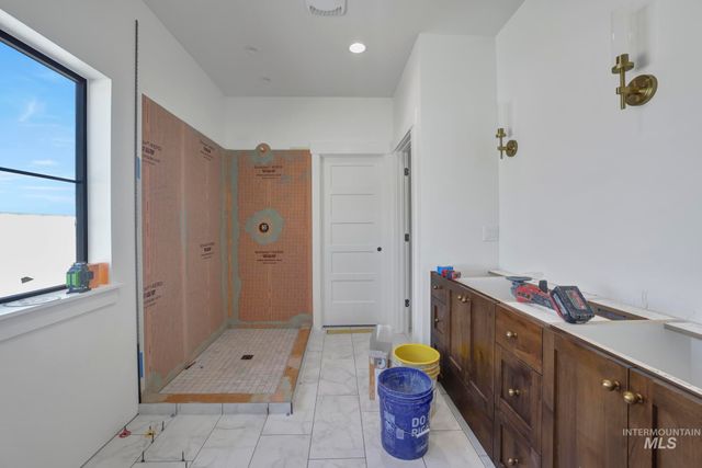 979 Siphon St, Twin Falls, ID 83301