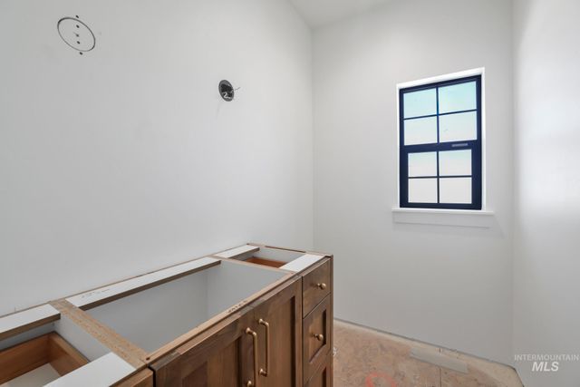 979 Siphon St, Twin Falls, ID 83301