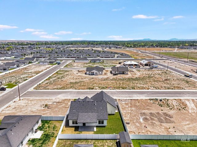 979 Siphon St, Twin Falls, ID 83301