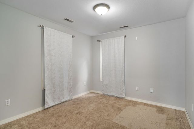 1210 S Pennsylvania Avenue, Springfield, MO 65807