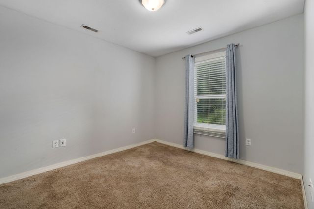 1210 S Pennsylvania Avenue, Springfield, MO 65807