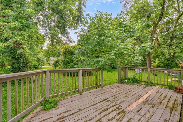 1210 S Pennsylvania Avenue, Springfield, MO 65807