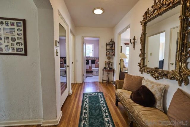 2454 presidio dr, San Diego, CA 92103