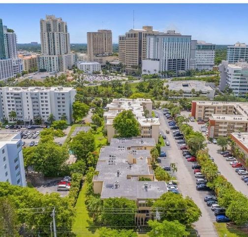 9175 SW 77th Ave 108, Miami, FL 33156