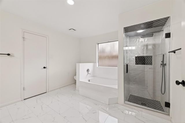 12131 Ella Lee Lane, Houston, TX 77077