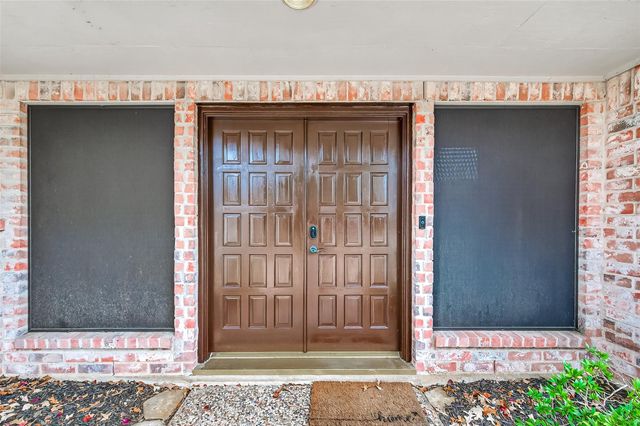 12131 Ella Lee Lane, Houston, TX 77077