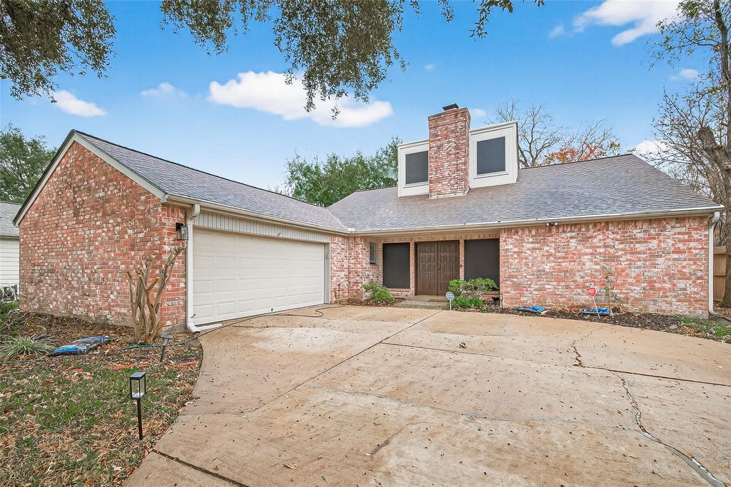 12131 Ella Lee Lane, Houston, TX 77077