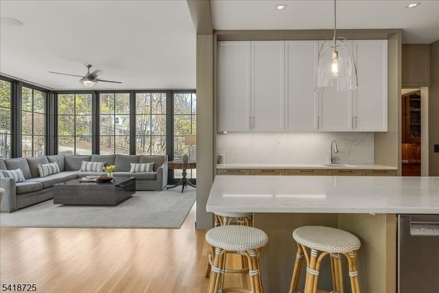 270 Up Mountain Avenue, Montclair Twp., NJ 07043