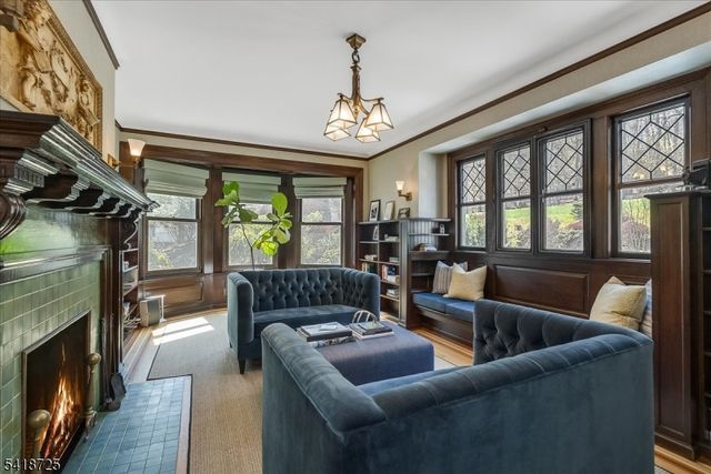 270 Up Mountain Avenue, Montclair Twp., NJ 07043