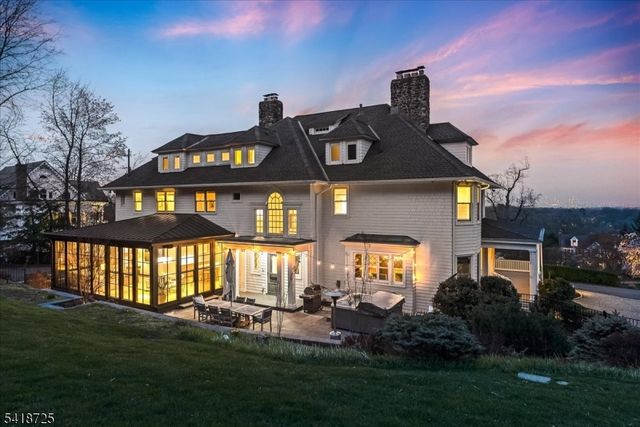270 Up Mountain Avenue, Montclair Twp., NJ 07043