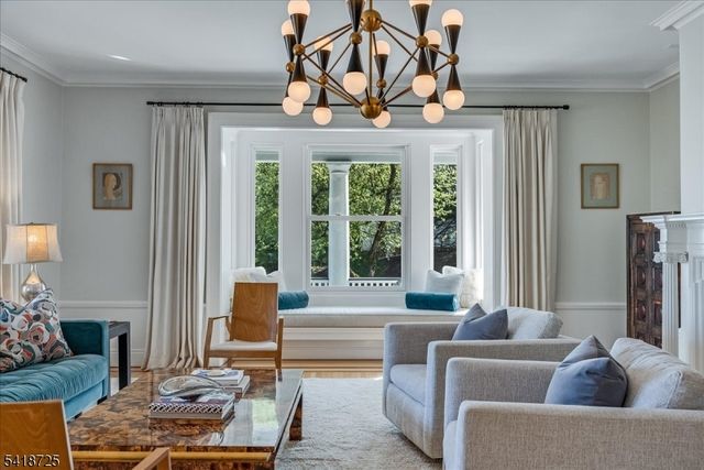 270 Up Mountain Avenue, Montclair Twp., NJ 07043