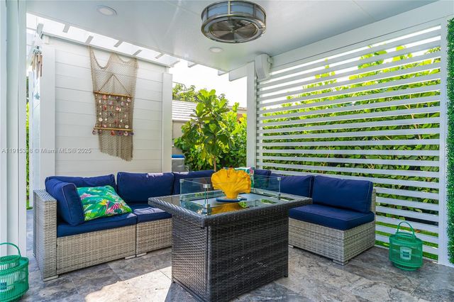 444 SW 64th Ave, Miami, FL 33144