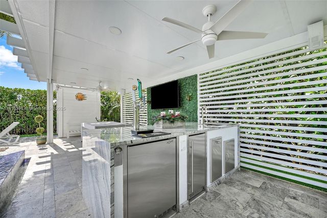 444 SW 64th Ave, Miami, FL 33144