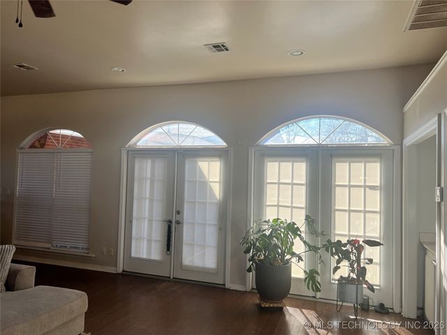 1901 Mockingbird, Mcalester, OK 74501