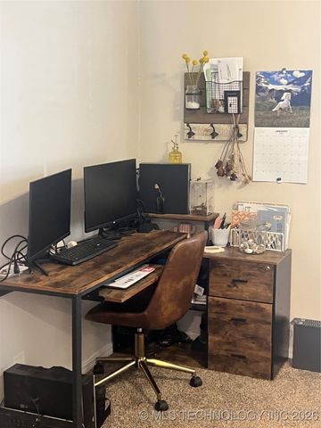 1901 Mockingbird, Mcalester, OK 74501