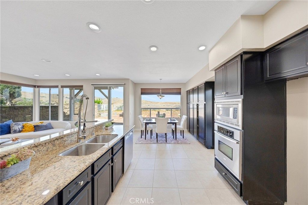Image 26 of property listing at 2296 Avenida Cabrillo, Chino Hills, CA 91709