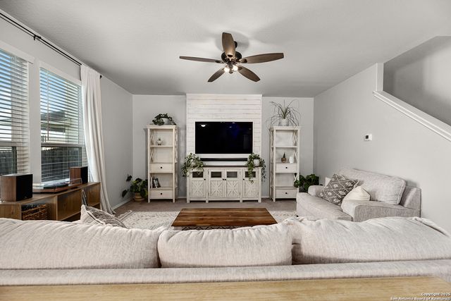 332 Autumn Rouge, New Braunfels, TX 78130