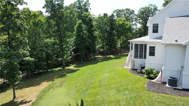 8401 W Kingbird Court, Bentonville, AR 72713
